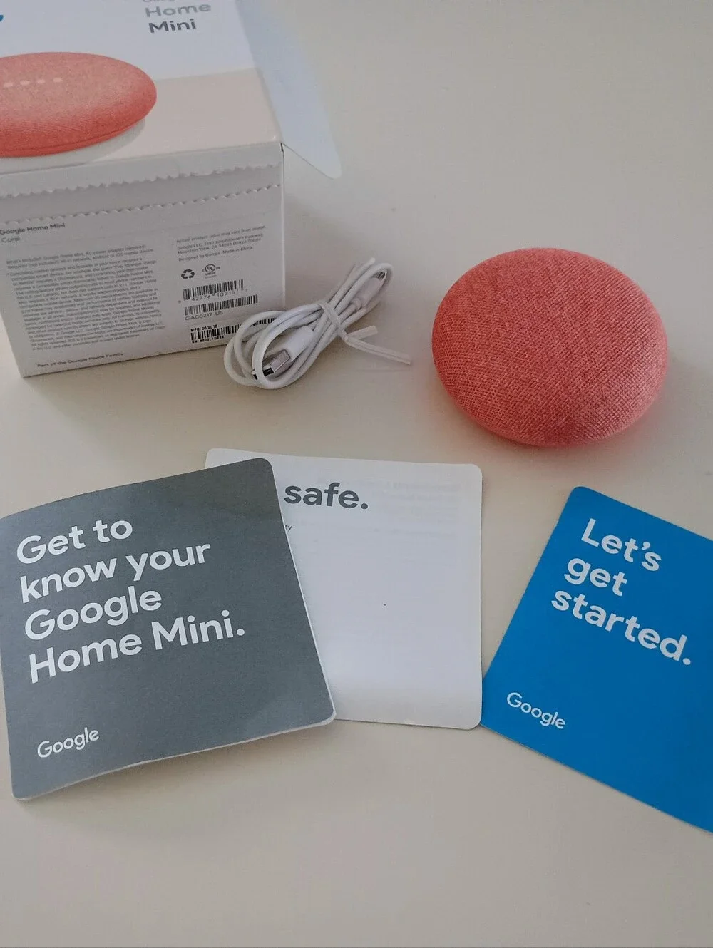 Google Home Mini - Picture 2 of 5